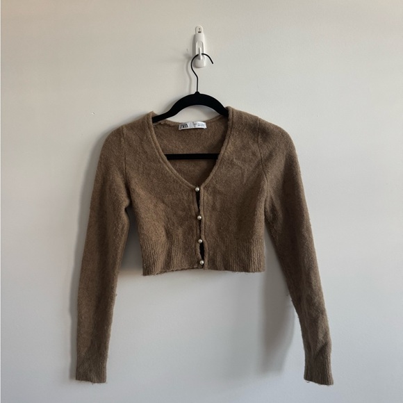 Zara Brown Cropped Button-Front Fuzzy Cardigan - Picture 2 of 6